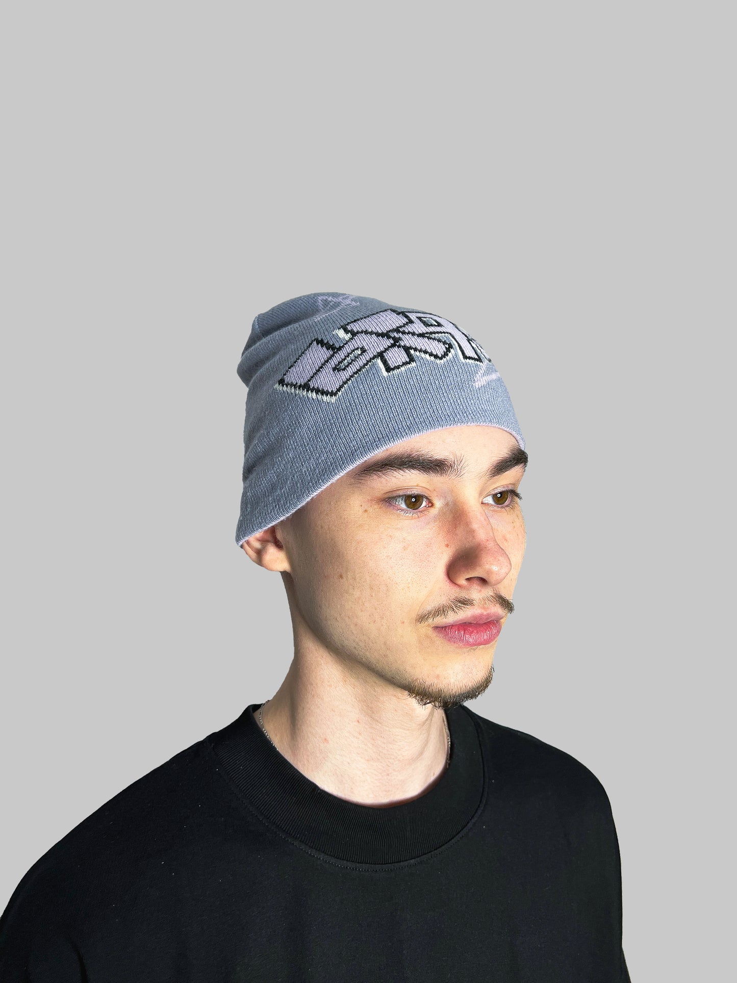 PURPLE STAR - REVERSIBLE BEANIE - Grabbs Studios